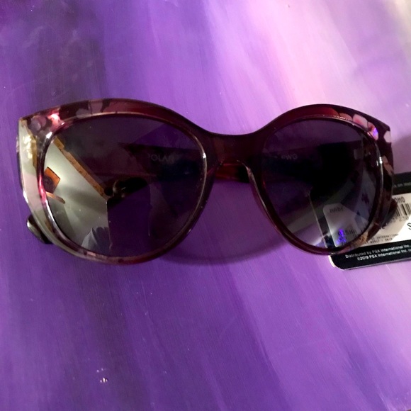 Floral Foster Grant Tru Color Sunnies MSRP$32 - Picture 12 of 12